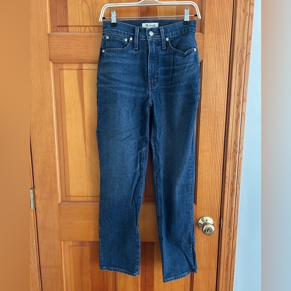 The Perfect Vintage Straight Jean in Mayfield Wash - Picture 2 of 5